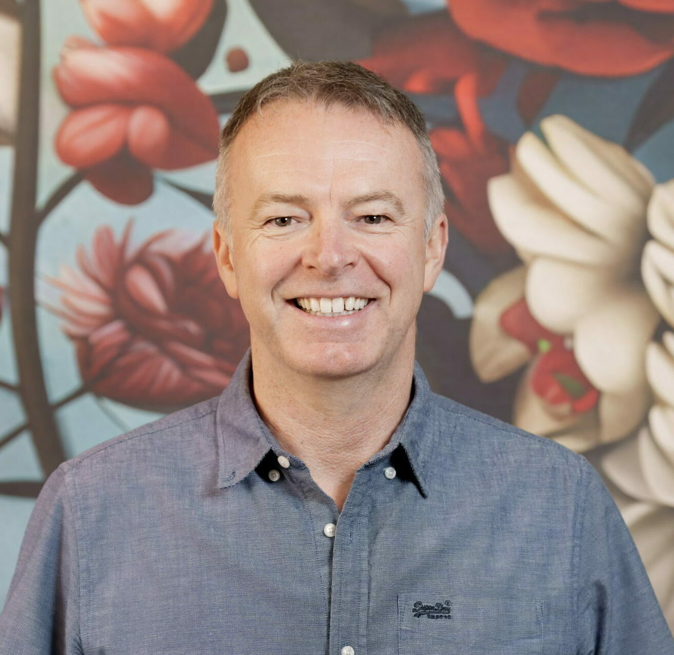 Dr Kenny Macintyre